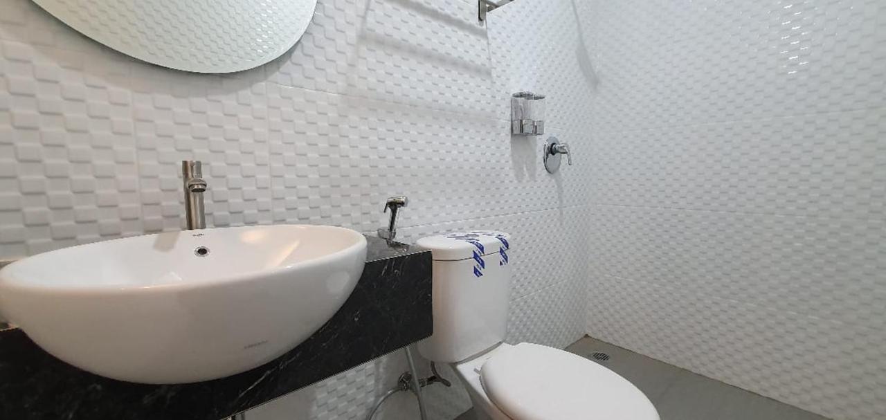 Reddoorz Plus Near Siloam Hospital Balikpapan Dış mekan fotoğraf