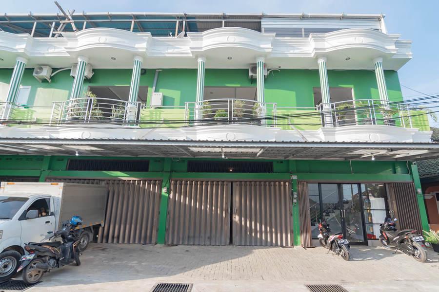 Reddoorz Plus Near Siloam Hospital Balikpapan Dış mekan fotoğraf