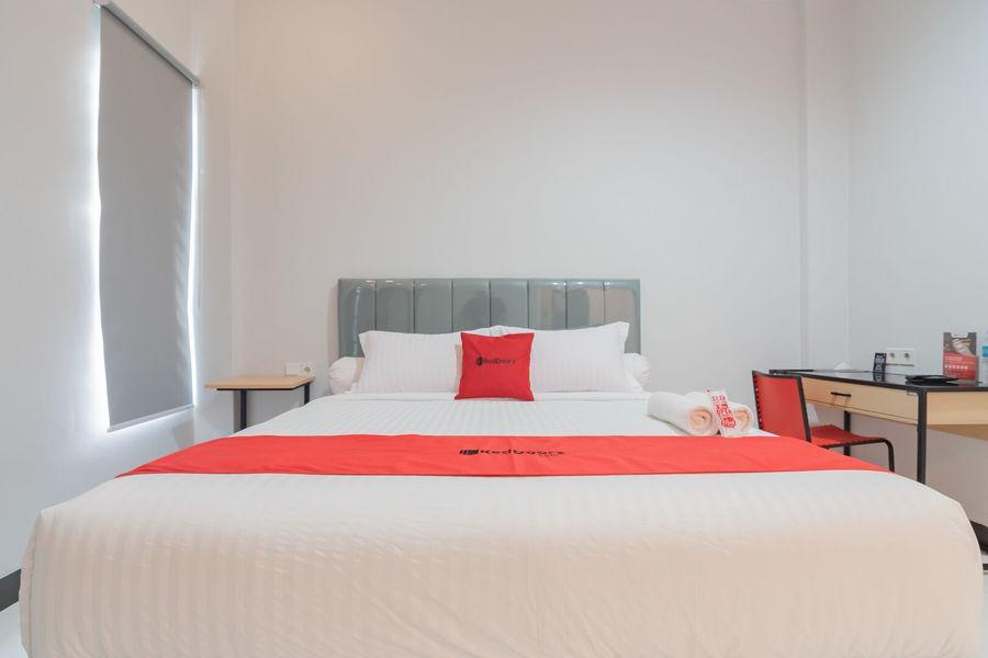 Reddoorz Plus Near Siloam Hospital Balikpapan Dış mekan fotoğraf